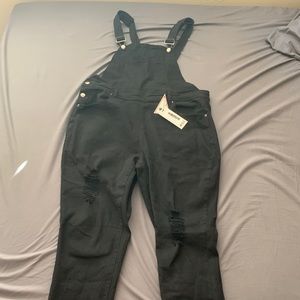 Never worn, NWT, black overalls from Boohoo
